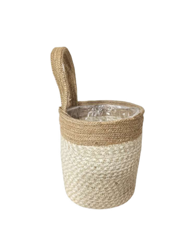 Cesta maceta para colgar a la pared.